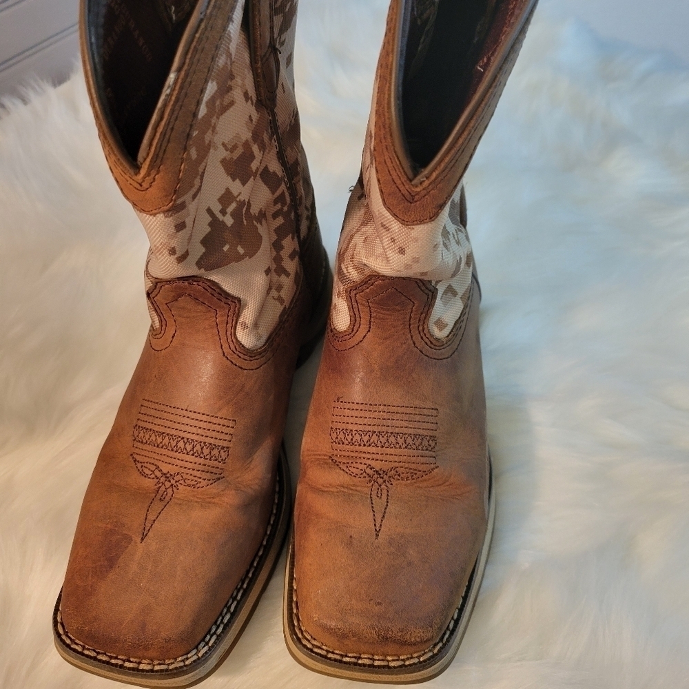 Durango Kids Brown and Camouflage Cowboy Boots 8" Tall Size3M - Picture 2 of 9